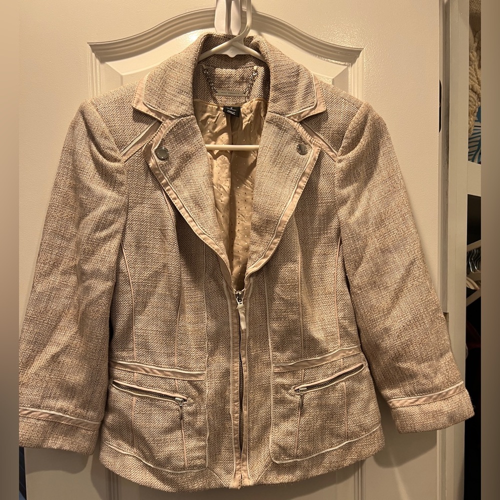 White House Black Market beige blazer, sz 2